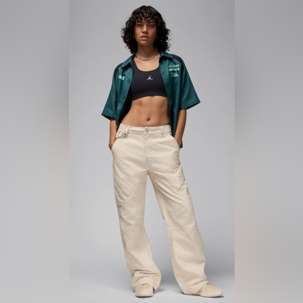 Jordan Chicago Women's Trousers FV7098-203 SIZE MEDIUM